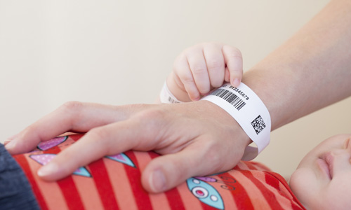 Armilla_Patientenidenetifikation Anwendungsmöglichkeiten von Patientenarmbändern