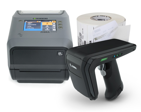 Produktcollage bestehend aus einem schwarzen RFID-Etikettendrucker, einer RFID-Halterung und RFID-Etiketten