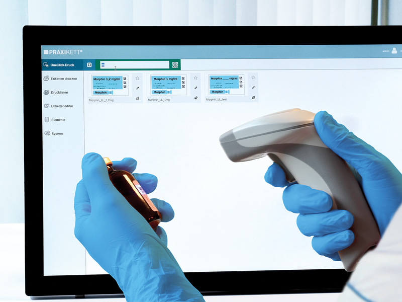 Kennzeichnungssoftware mit neuen Funktionen Scanner scannt Etikett einer Medizinflasche