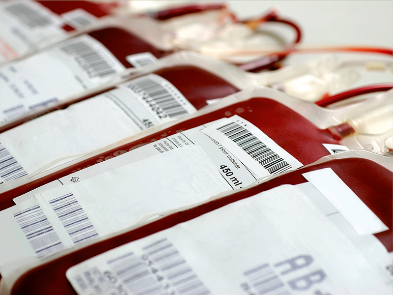 Blutspenden mit Etiketten sicher zuordnen